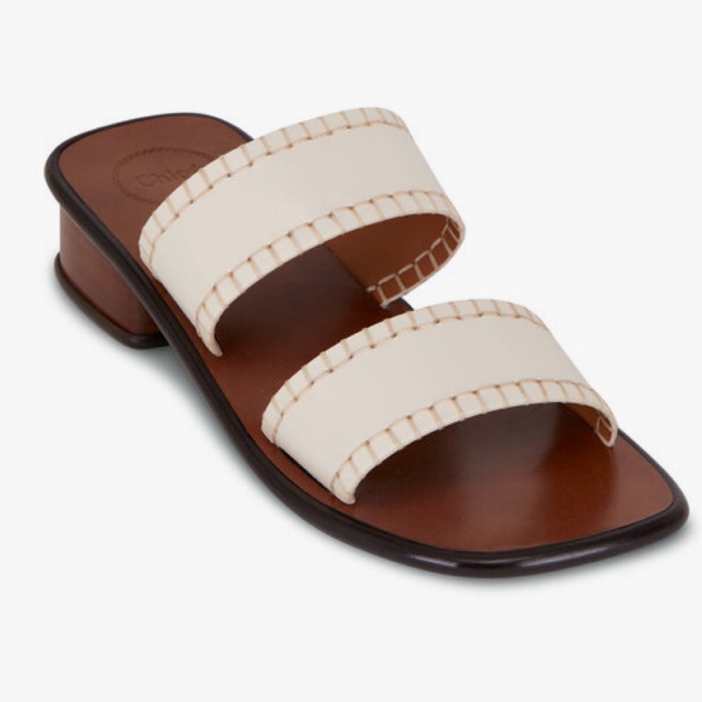 NWT Chloé Leather Sandal in Embossed Eggshell - Size 10